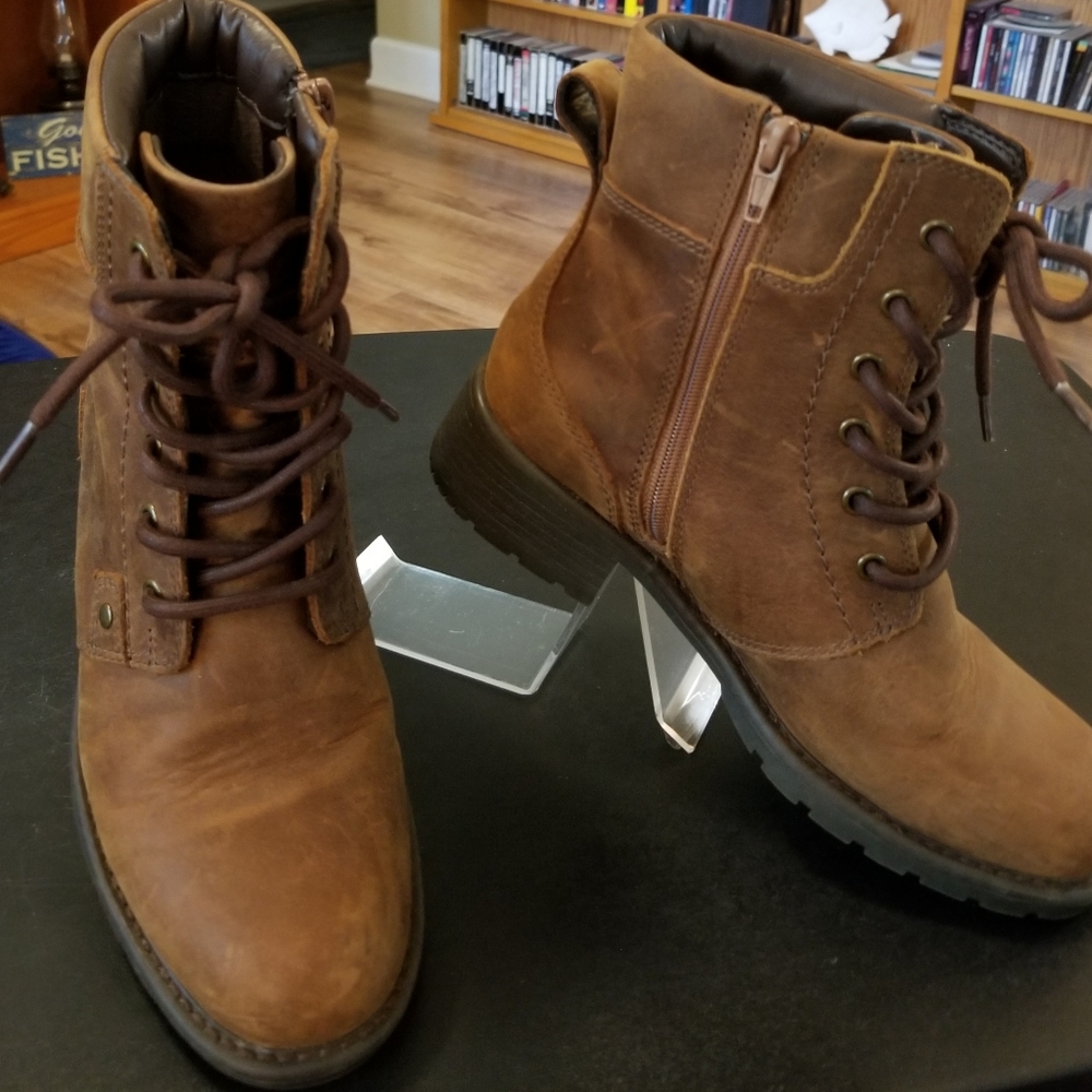 CLARKS WOMEN'S ORINOCO SPICE ANKLE BOOTS SIZE 6M